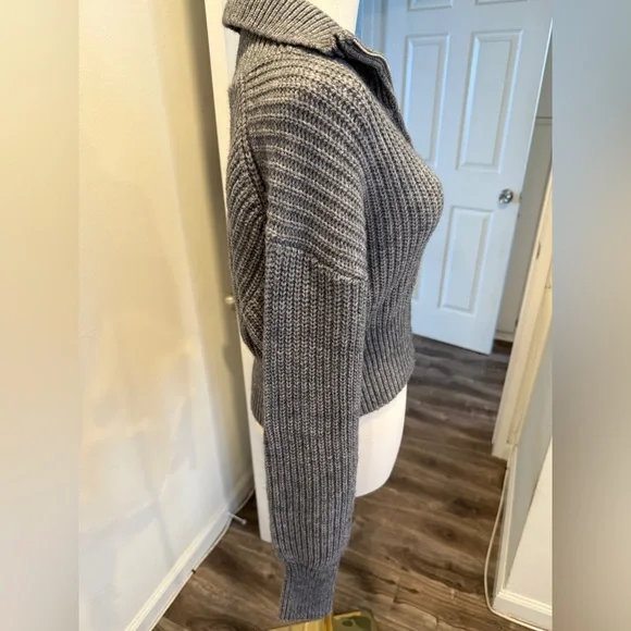 Cider Grey Chunky Knit Zip-Up Sweater – Size Small - Picture 2 of 8